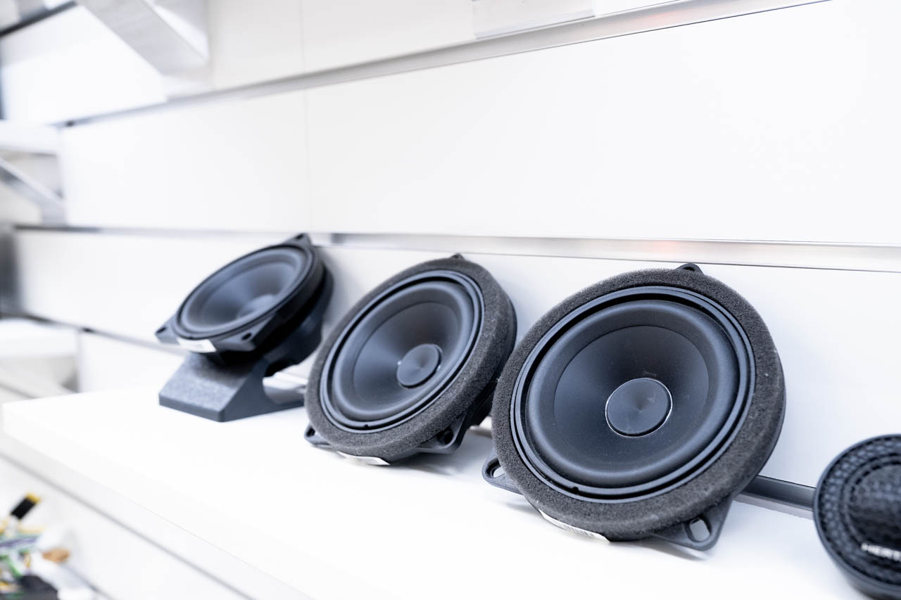X-Dream_Car_Audio-10